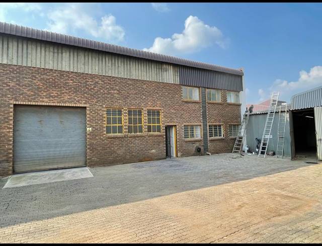 INDUSTRIAL PROPERTY TO RENT IN HENNOPSPARK